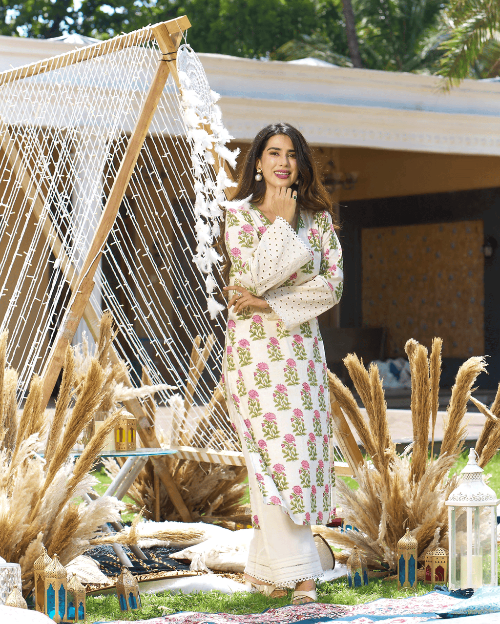 Ravishing Cream Printed Cotton Kurta Set