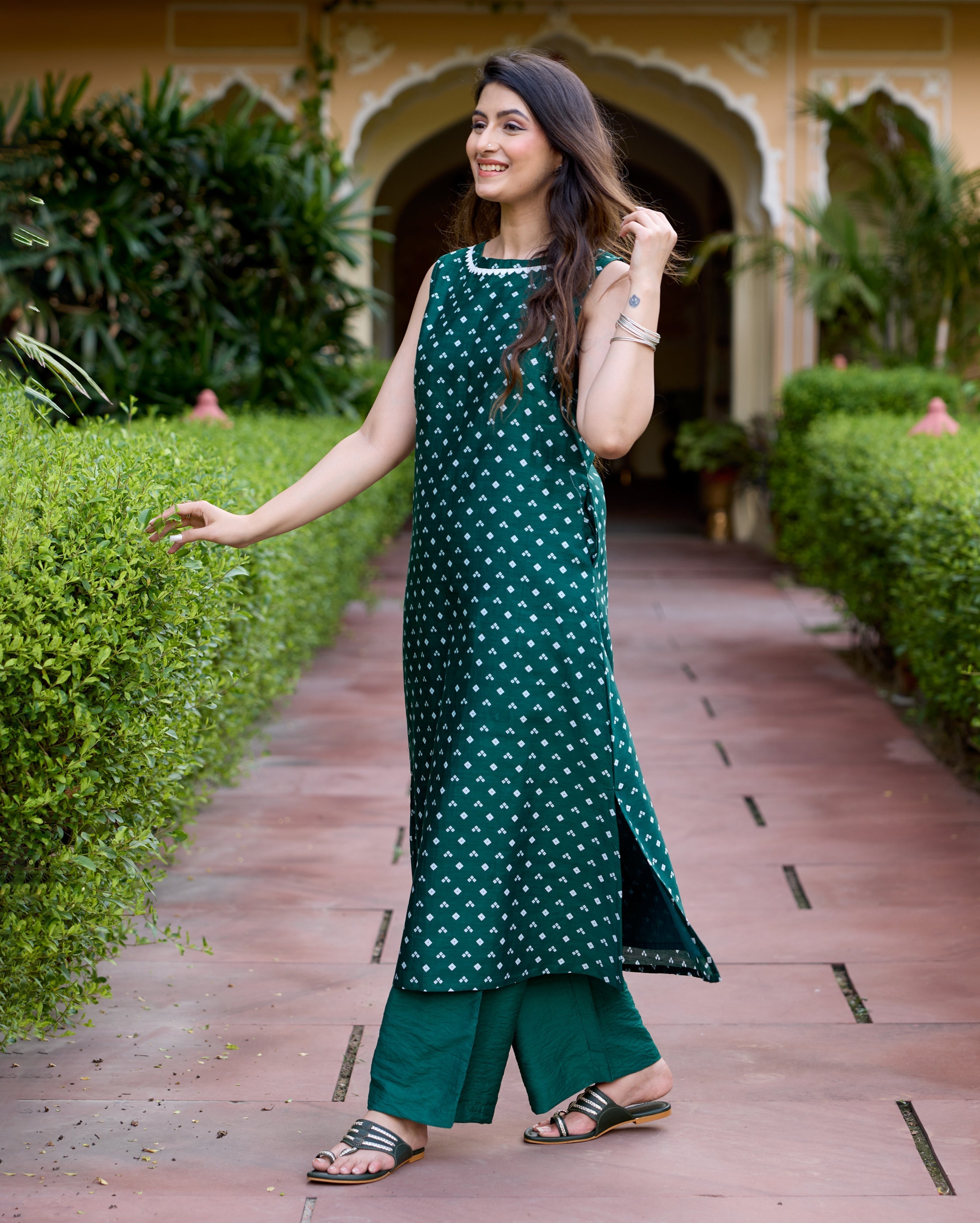 Saj Green Bandhani Chanderi Kurta Set