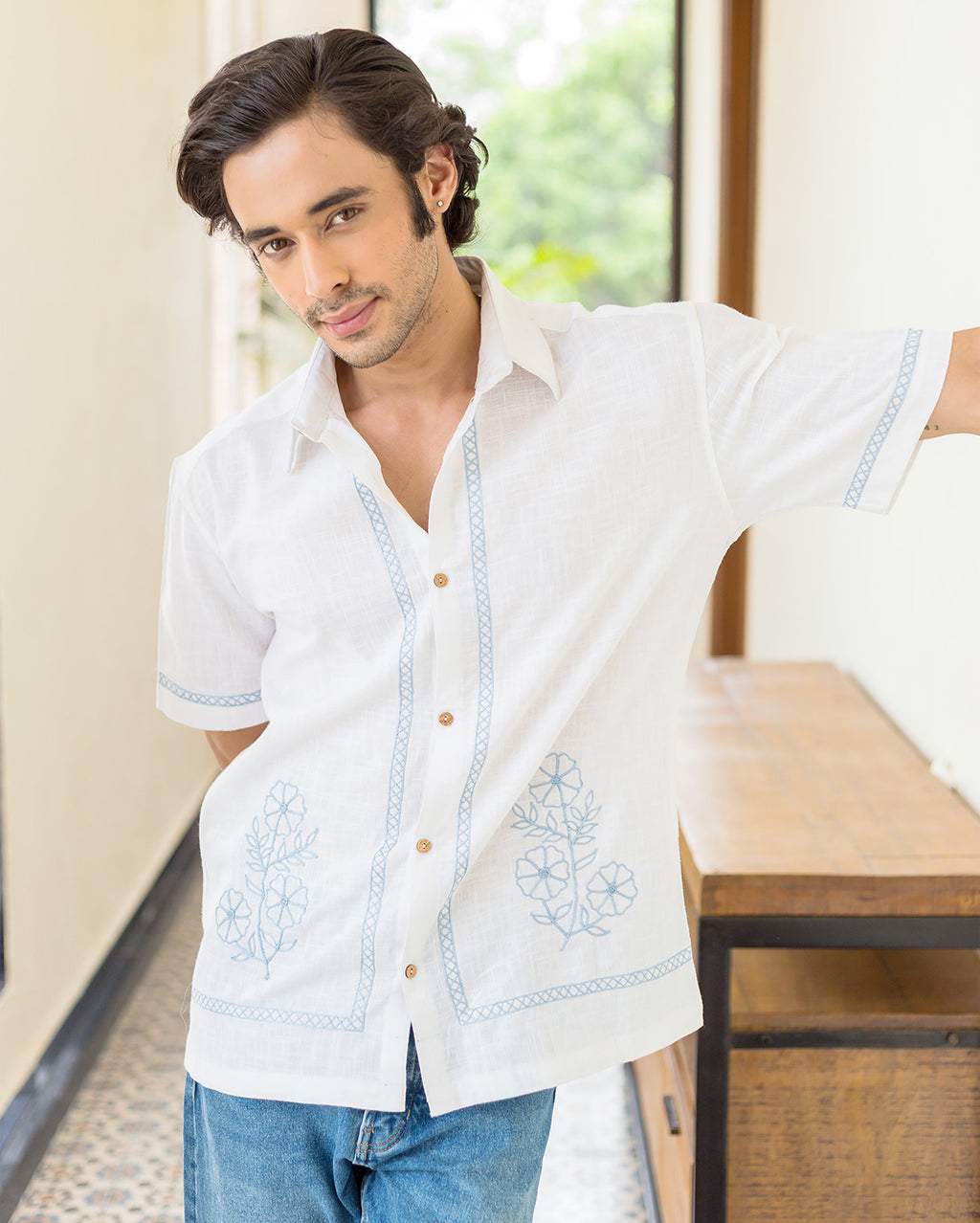 Asher White Embroidered Slub Shirt