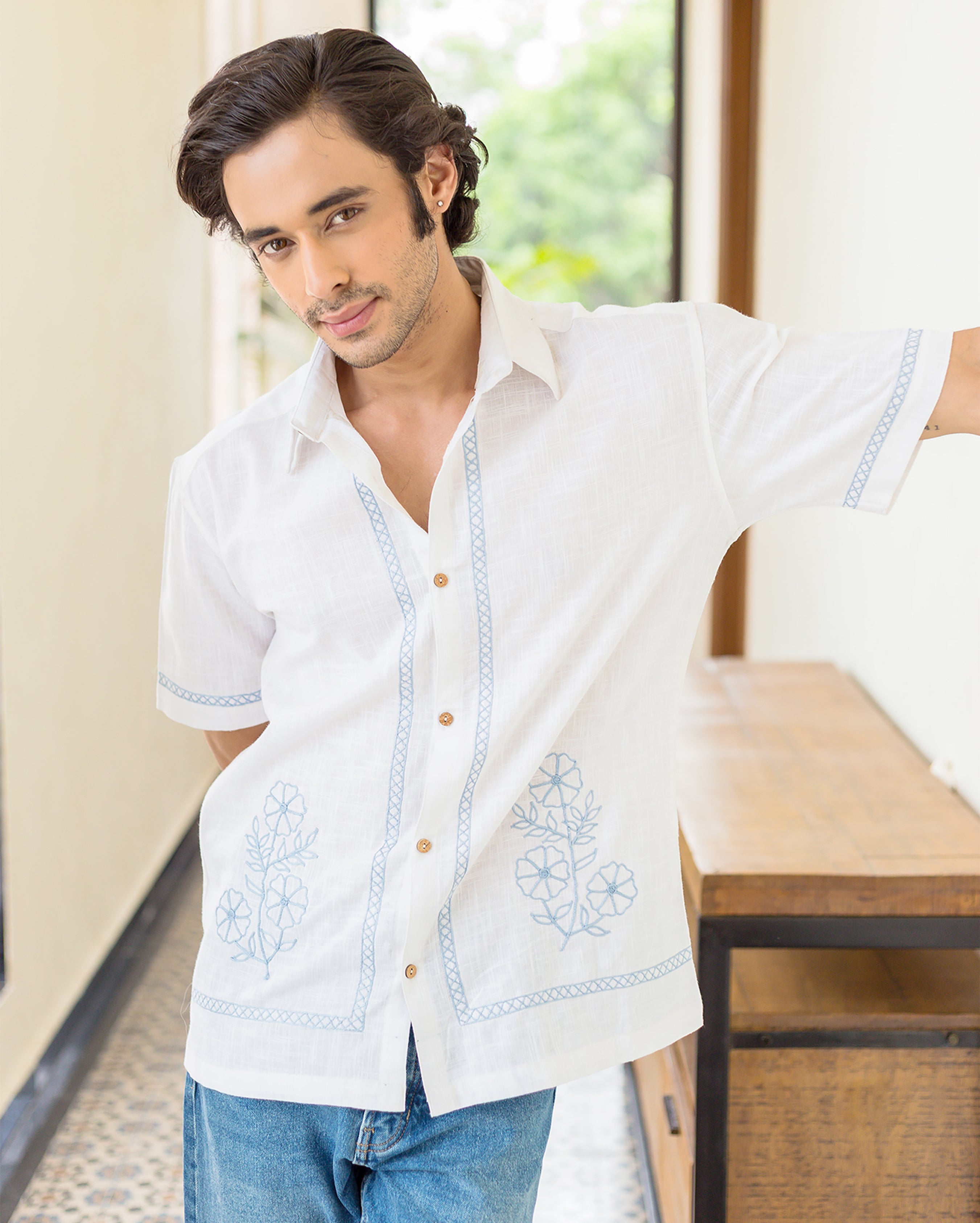 Asher White Embroidered Slub Shirt